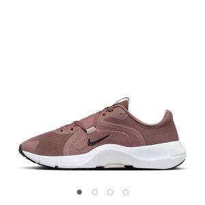Nike Women's Athletic Shoes in Mauve and White